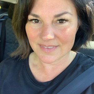 Meet your Posher, Christy